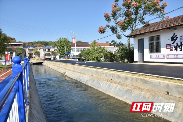 鼎城区蔡家岗镇延寿庵社区一角。.jpg