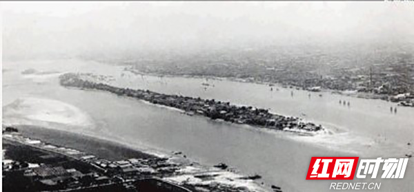 1-0-长沙-50-60年代湘江一桥原貌.jpg