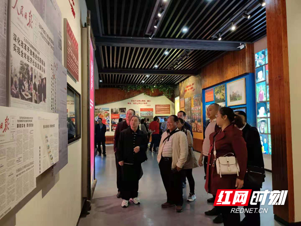 图片9.jpg 图片9.jpg