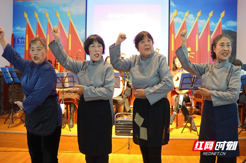 20211013福泉社区重阳节活动2文艺表演红灯记片段1.jpg