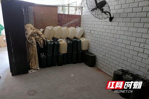 图片2.png 图片2.png