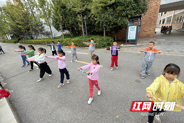 跳绳.jpg