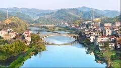 【两会特刊】谋发展兴镇见效  奔小康谱写新篇
