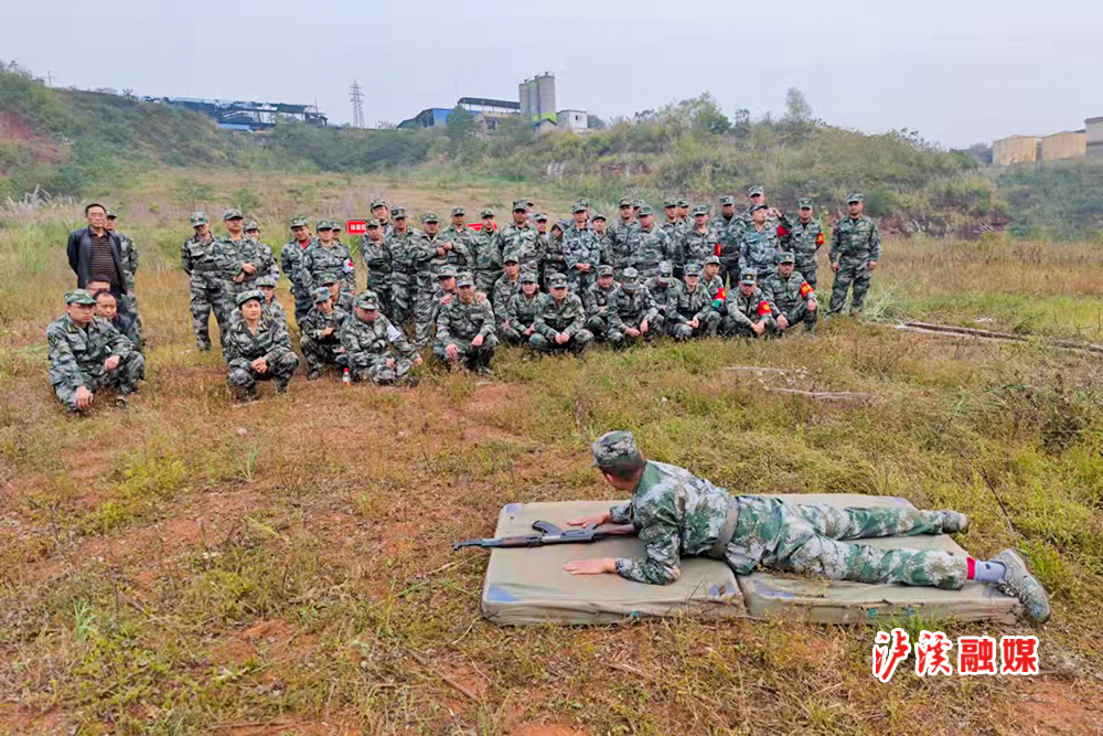 实弹射击2.jpg