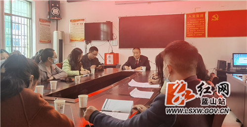 送法进社区.jpg