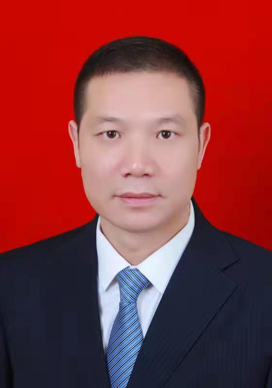 衡东县人民政府副县长,公安局局长