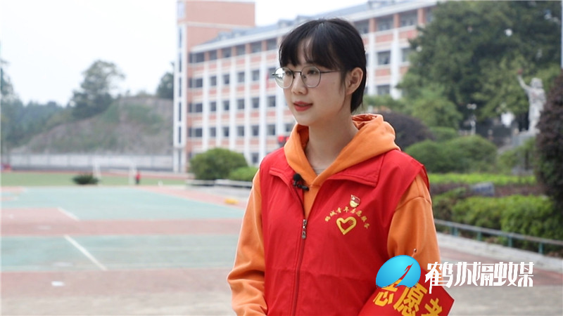 毛克文 黄金坳团员.mp4_20211103_173411.253_副本.jpg