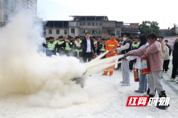 现场实操.jpg