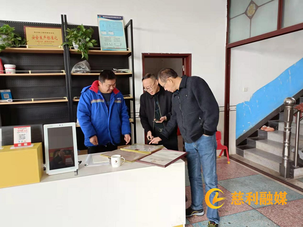 图片1_副本.png 图片1_副本.png