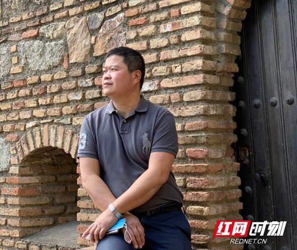王晓露.jpg