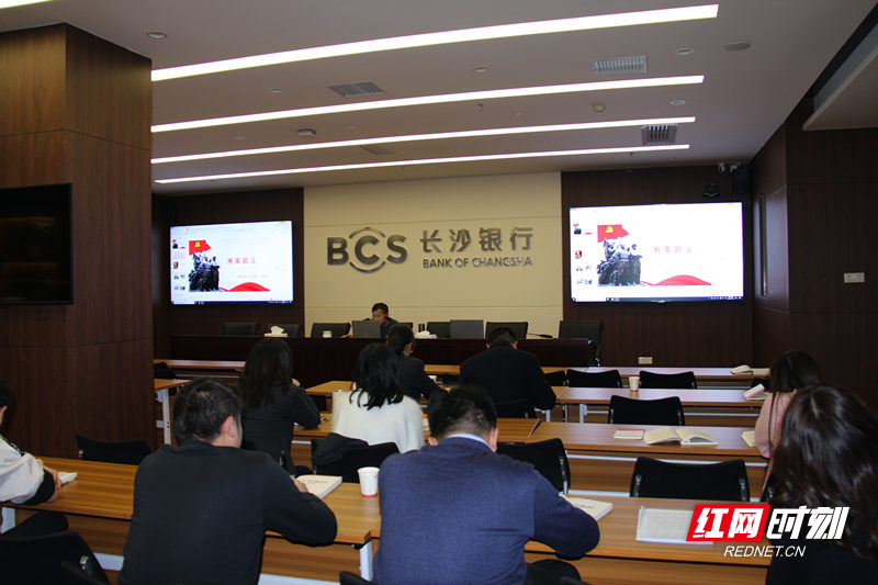 b3f2fb9226778e322332d122a403829_副本.jpg