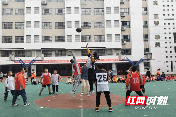 65D5D1C62A7DA4F679E30A12E7436A4D_副本.jpg