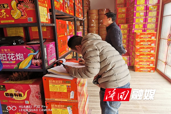 fb5b34b55373be8f24345b567833366.jpg fb5b34b55373be8f24345b567833366.jpg