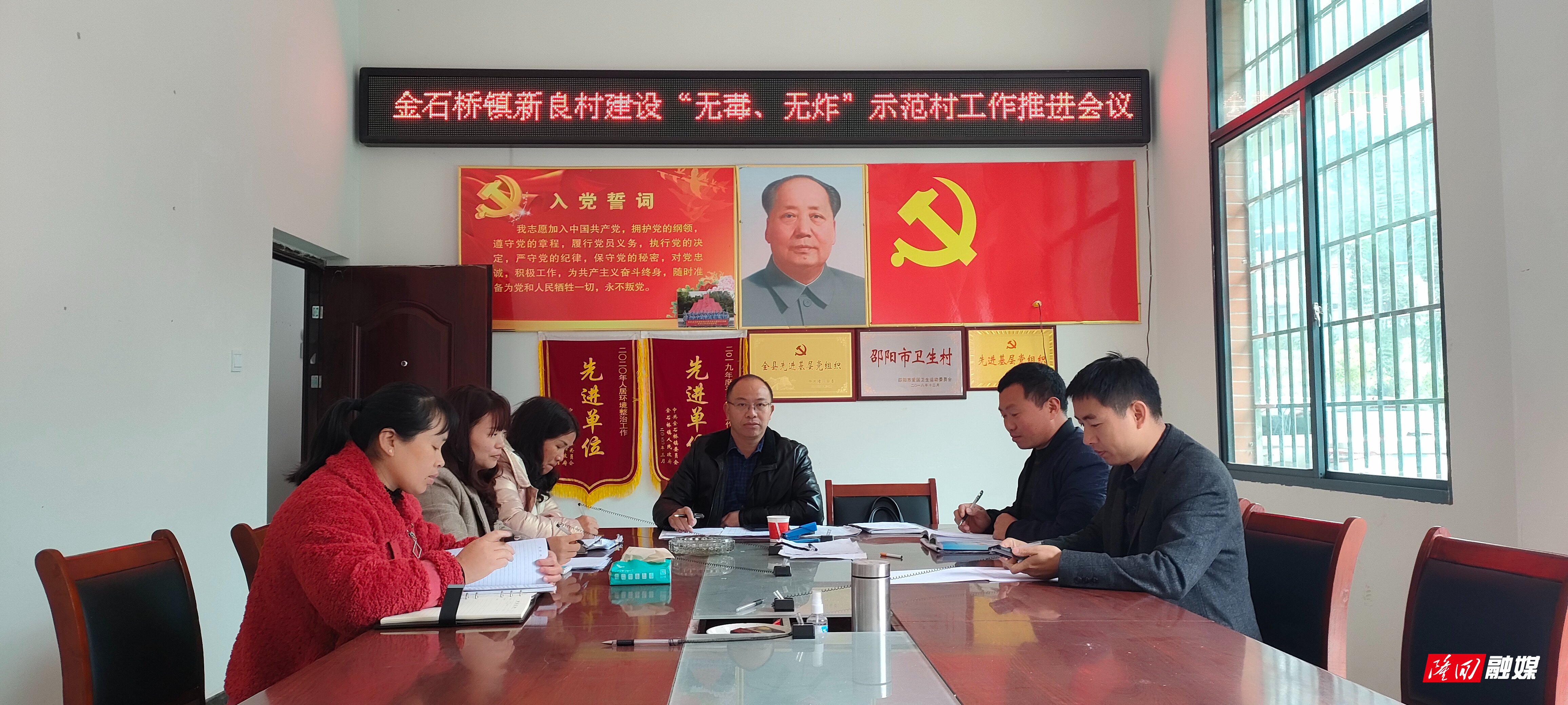 e2cf821281b615b47c106fdabe32054.jpg e2cf821281b615b47c106fdabe32054.jpg