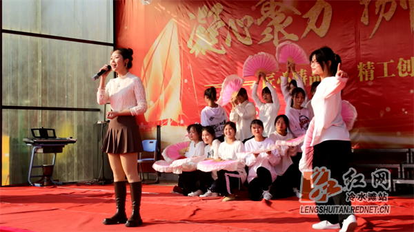 永州市德順中等職業(yè)技術(shù)學(xué)校師生文藝匯演頌黨恩3.png