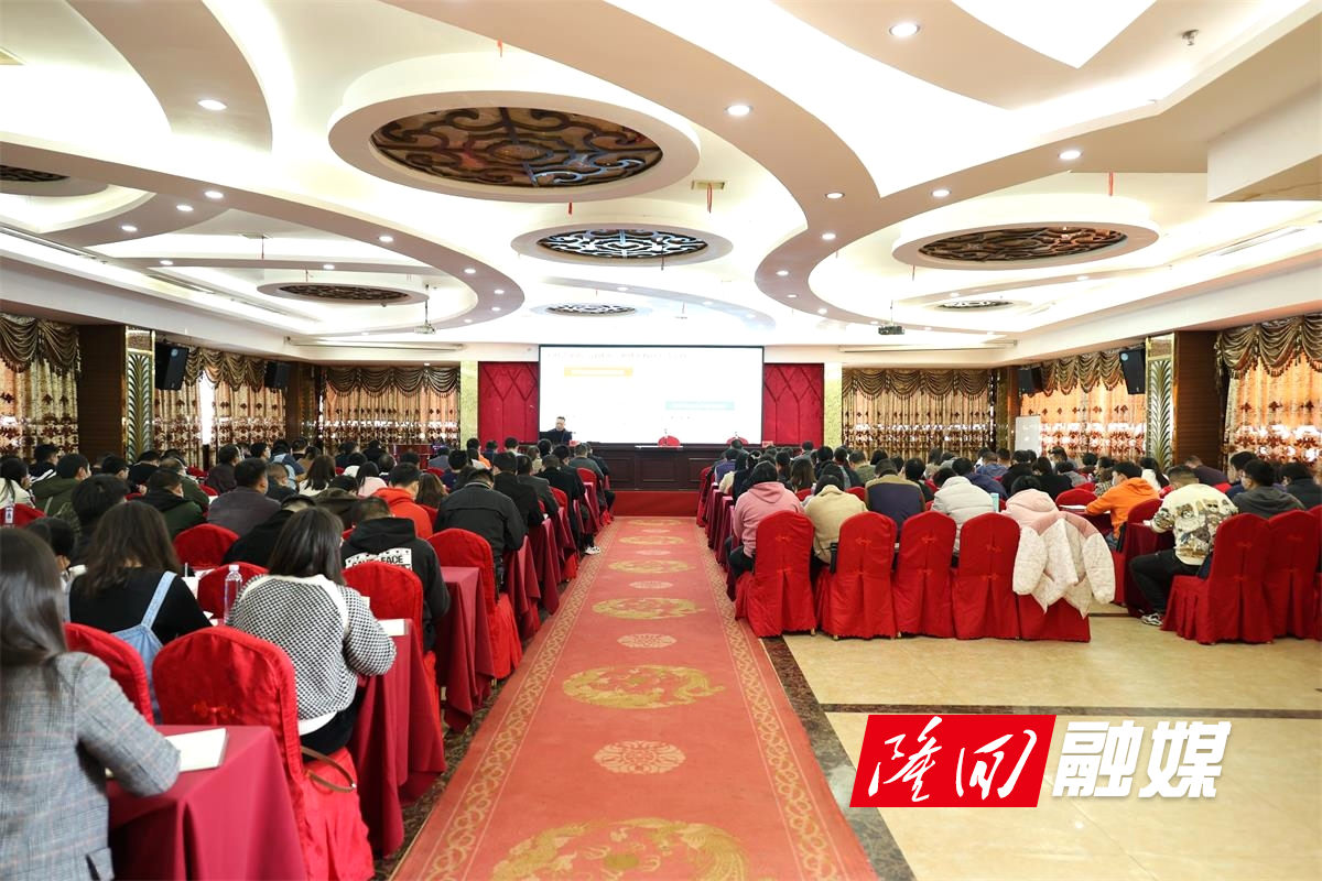 4Y2A0753.jpg 4Y2A0753.jpg