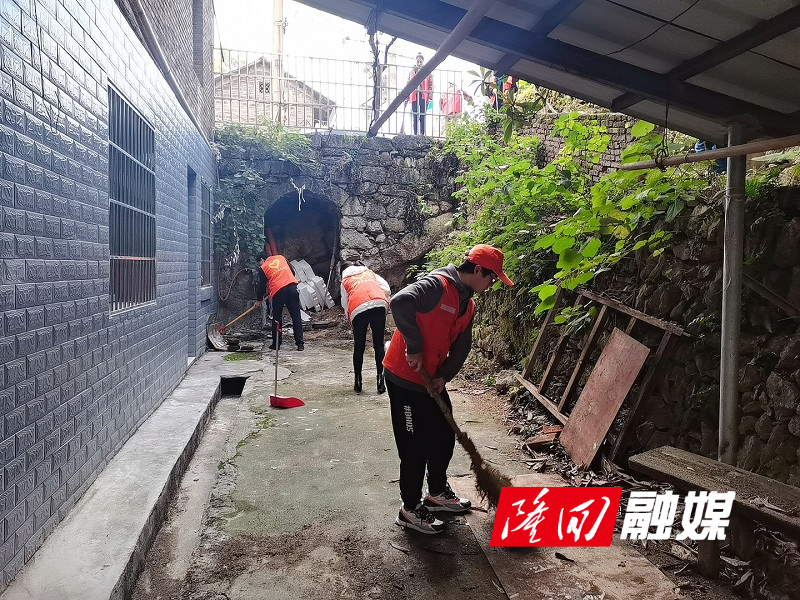 f963212b6d51add0ba041c35dbe8e81.jpg f963212b6d51add0ba041c35dbe8e81.jpg