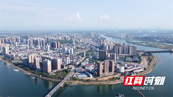 冷水滩：推动河长制从“有名”向“有实”转变.jpg