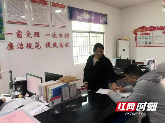 b0a13c80d11e47f9be14ca1cedd01a9e.marked.jpg b0a13c80d11e47f9be14ca1cedd01a9e.marked.jpg