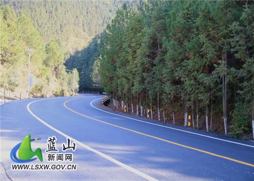 图五 G537线南风坳路段.jpg