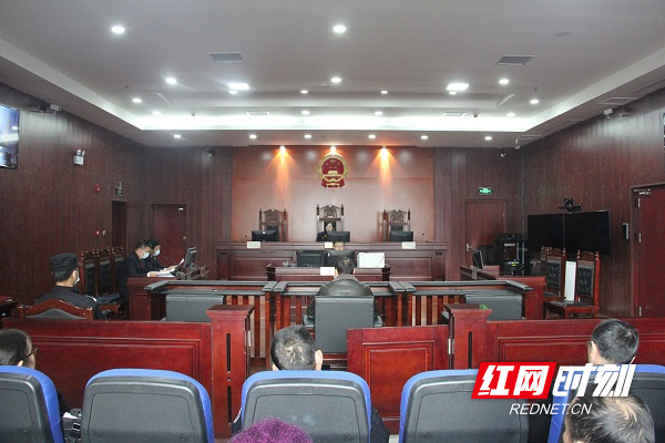 图片13.jpg 图片13.jpg