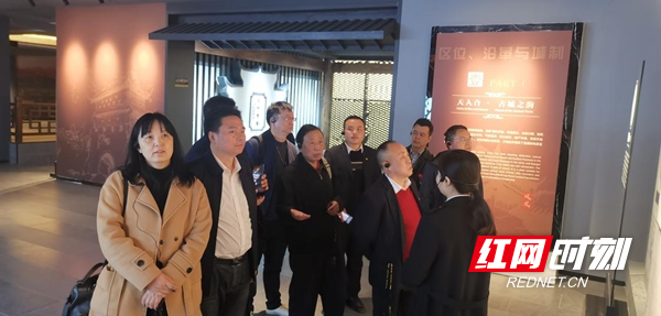 图片37.jpg