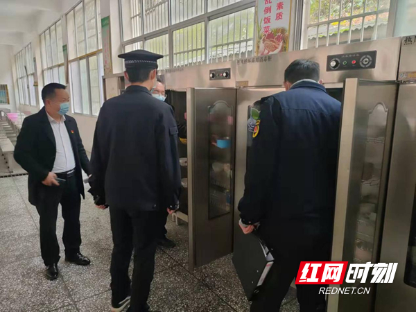 图片22.jpg