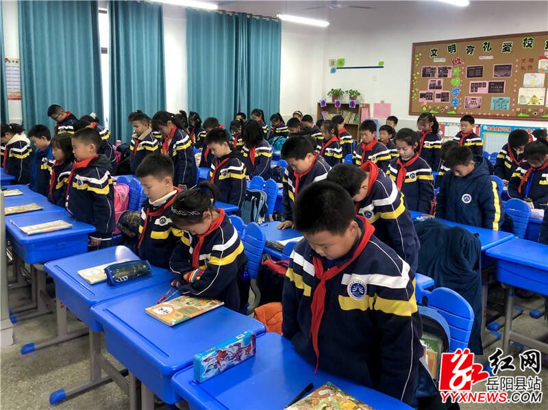 RVC%M(H)NS6%_YWA`(JRK6R.jpg RVC%M(H)NS6%_YWA`(JRK6R.jpg