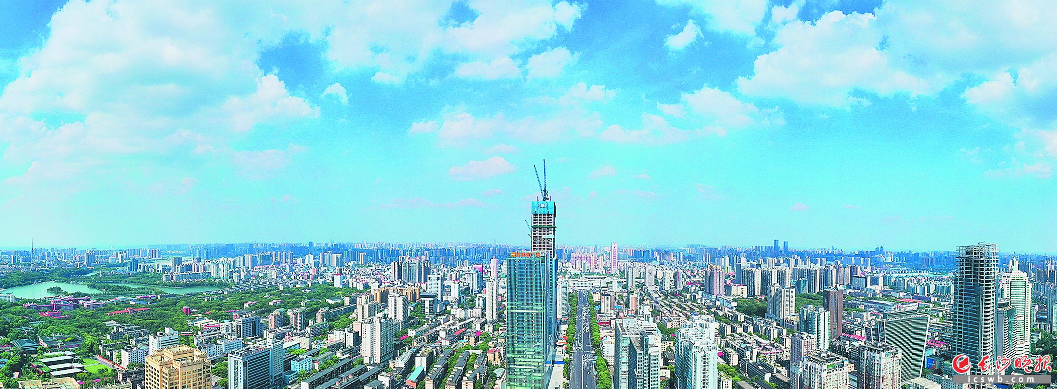 党建聚合力,发展添动力,袁家岭中央文化区建设发展日新月异。 均为芙蓉区供图