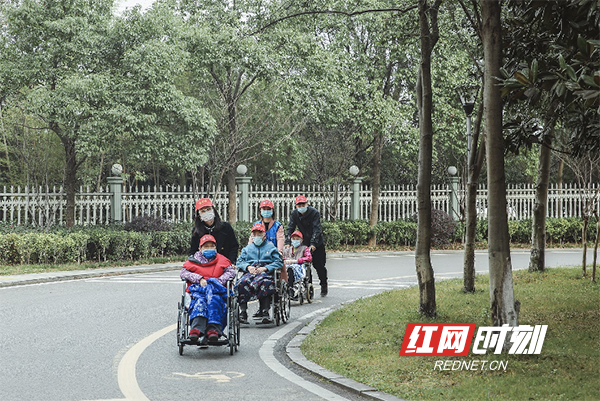 截屏2021-12-16 上午10.10.44.jpg