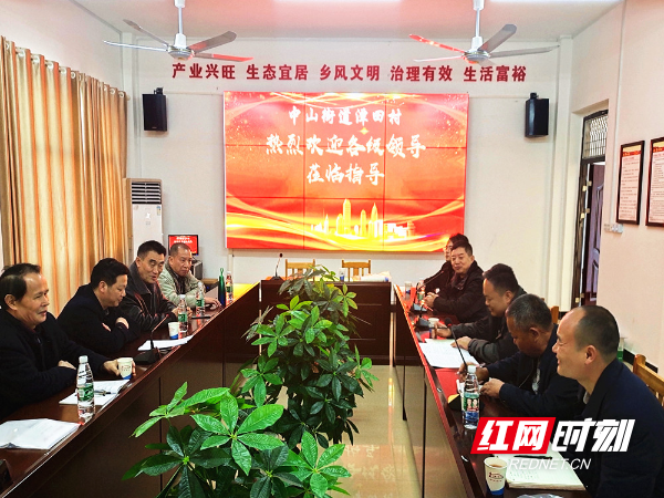 杨1.jpg