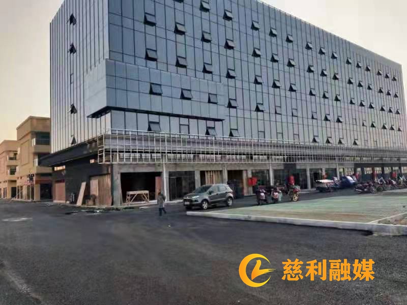 68fd3cefec652de03efa765819c9d22.jpg