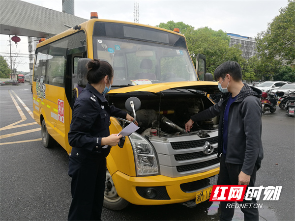 冷水滩：筑牢学生求学交通安全“防火墙”3.jpg