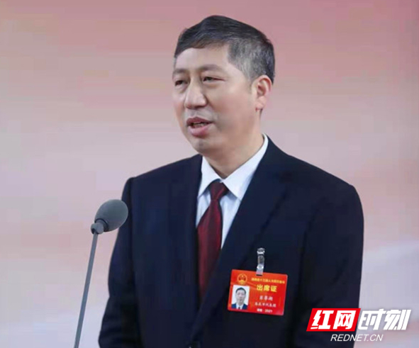 华菱肖尊湖董事长.jpg