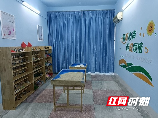 3临武六中的沙盘游戏区。.jpg