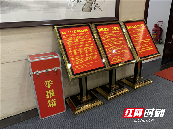 图片1_副本.png 图片1_副本.png