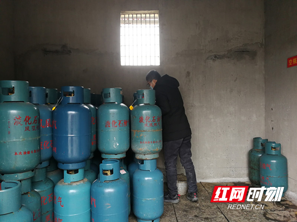 图片9.jpg 图片9.jpg