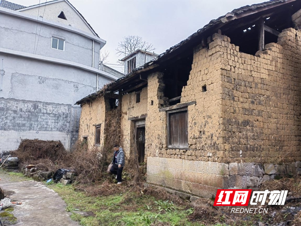 图片2.jpg 图片2.jpg