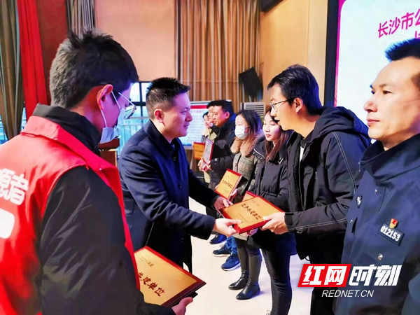 eeb2aadea5d87668f9398dcdf97eb67_副本.jpg