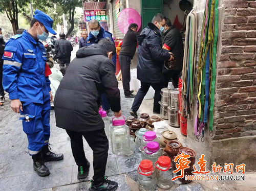 宁远：隐患排查先行  保障生活生产安全_副本500.jpg