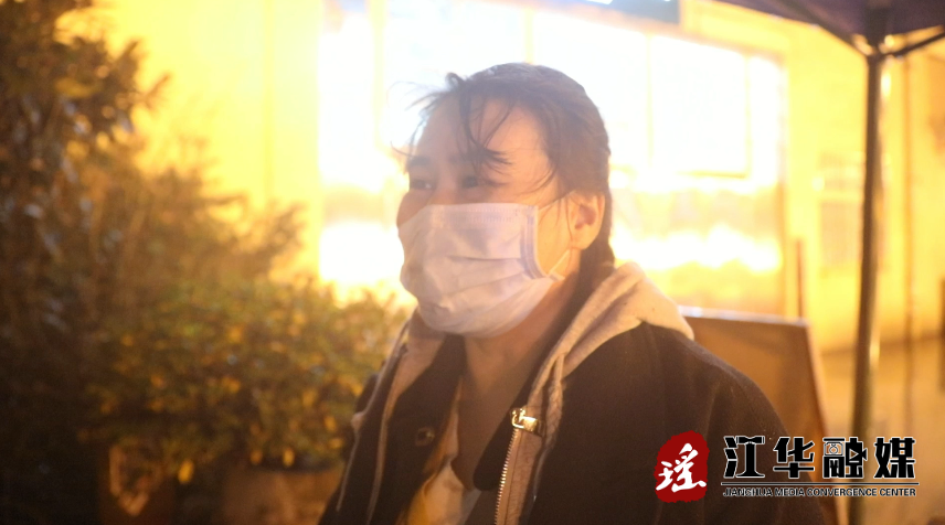 唐红云.png