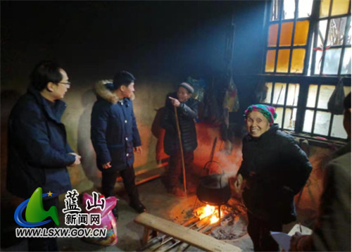 湘江源国家森林公园管理局开展主题党日活动 (2).jpg