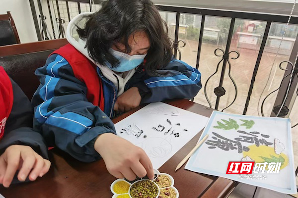 荷花园 贴画.jpg