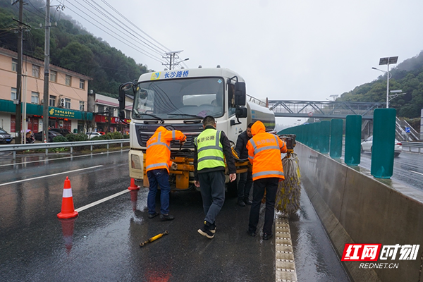 公路2.png