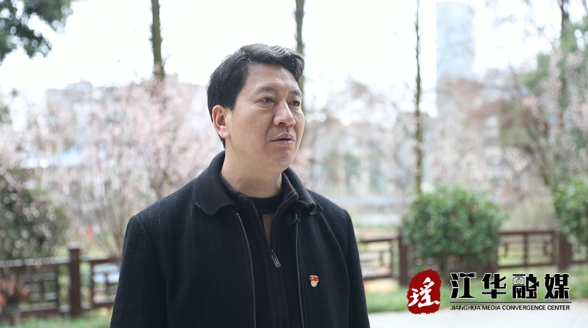 刘福龙.png