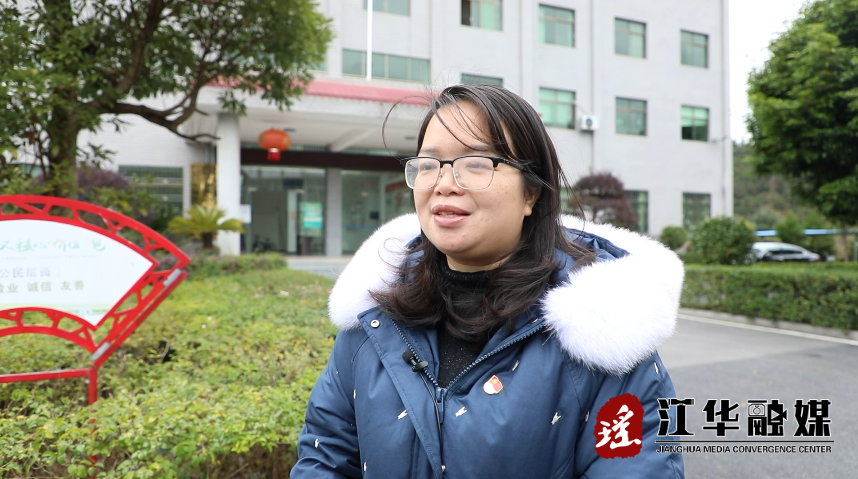 杨晓云.png