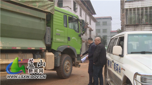 县生态环境局：环保不停歇 春节不打“烊”.jpg