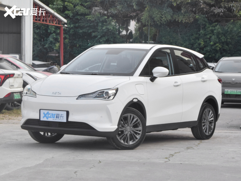 合众汽车2022款哪吒V