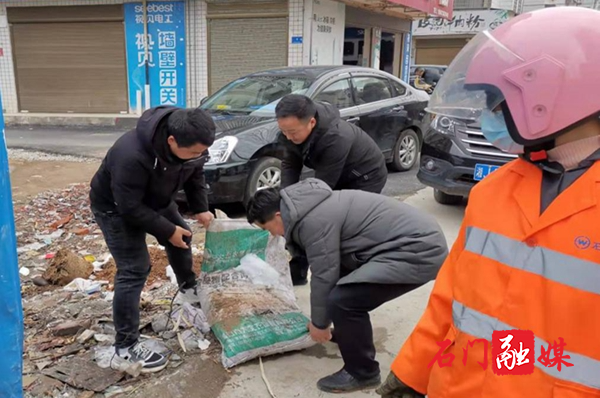 proxy (1).jpg proxy (1).jpg