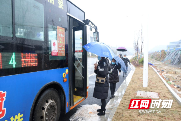 永州经开区：公交线路4路、12路延长线2月8日正式通车